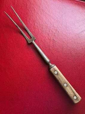 Vintage DEXTER Forged Metal Meat Carving Fork Wood Handle Model 28914 USA